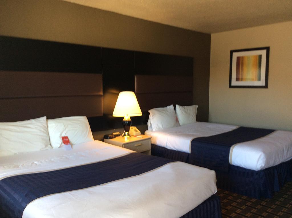 Econo Lodge Beaver Luaran gambar