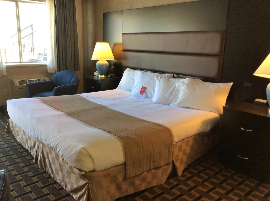 Econo Lodge Beaver Luaran gambar