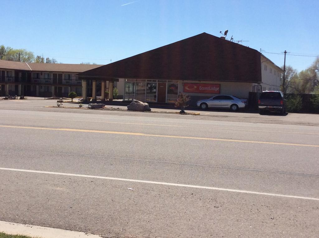 Econo Lodge Beaver Luaran gambar