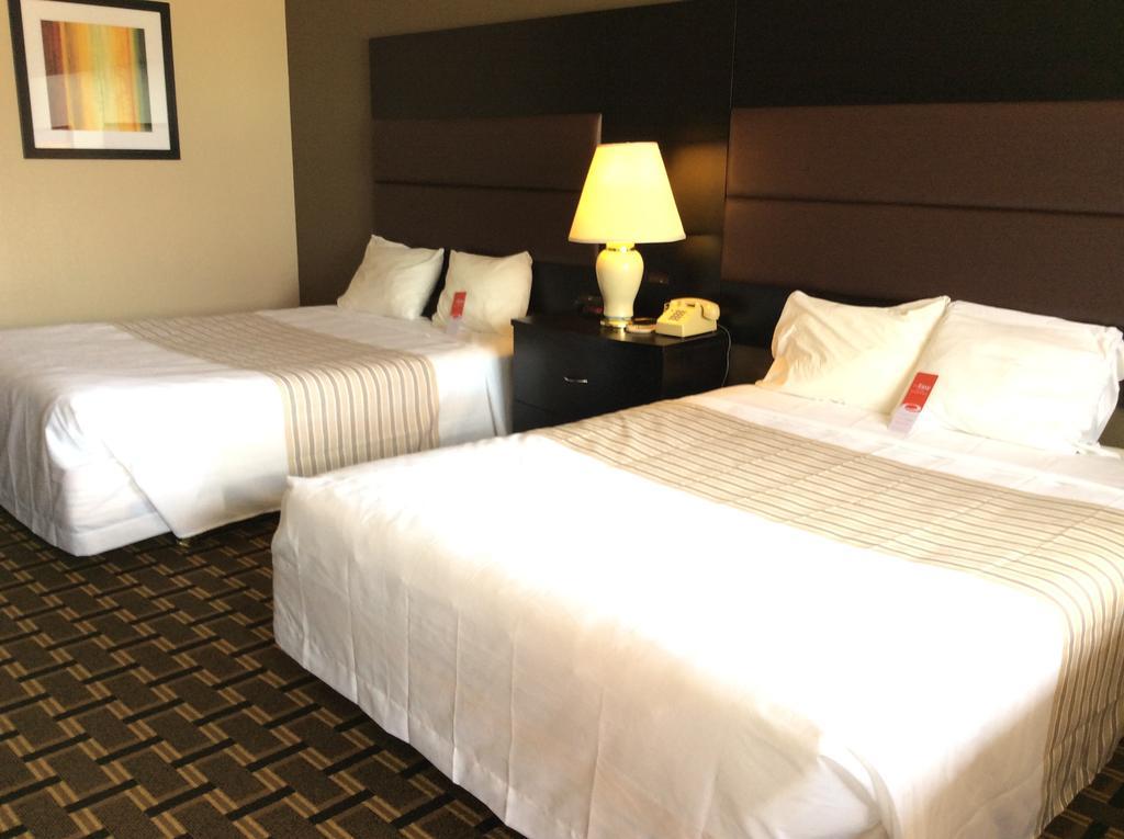 Econo Lodge Beaver Luaran gambar