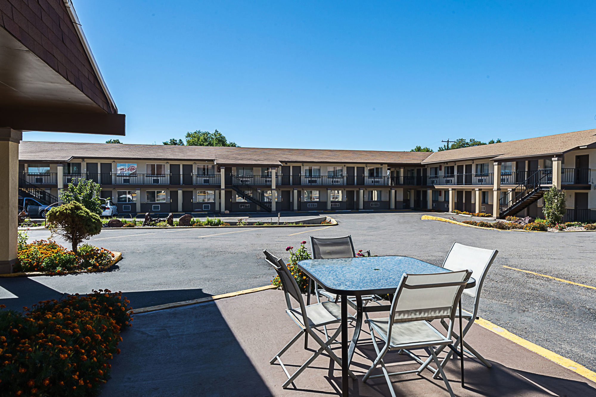 Econo Lodge Beaver Luaran gambar